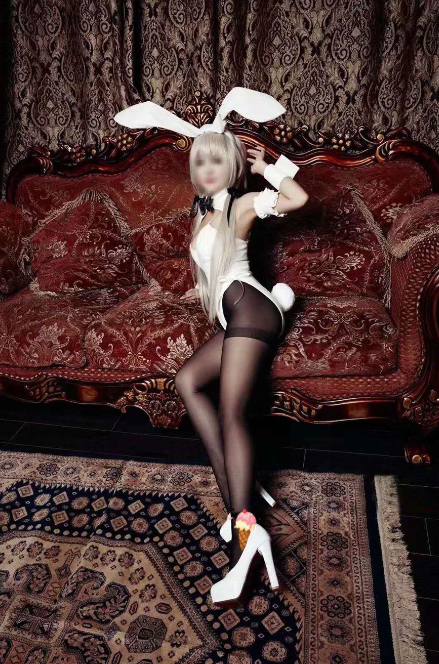 巨乳萝莉小乖酱