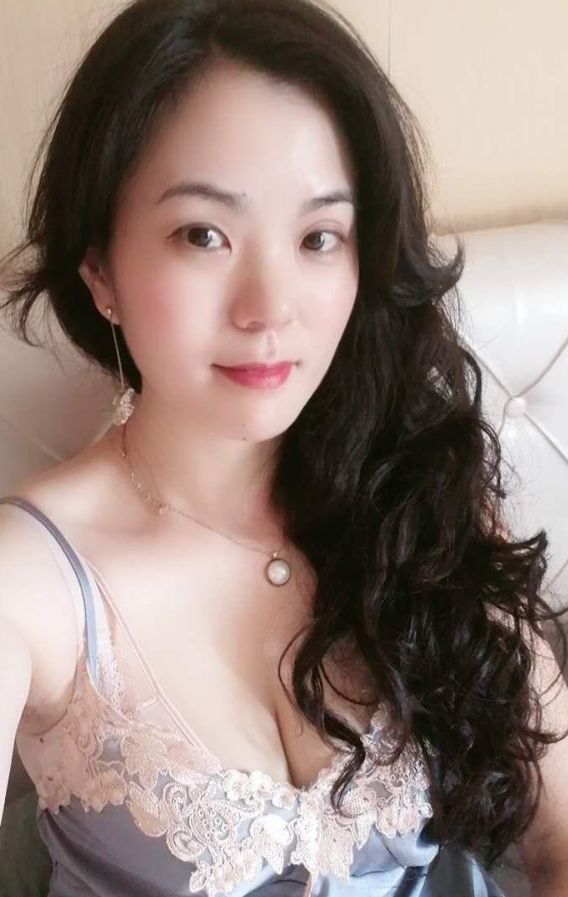 胸DH好的性感妹子