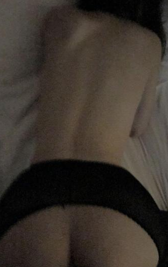 21学生妹，小白兔软又软，下面粉嫩